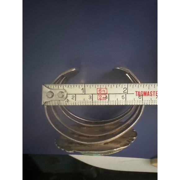 VINTAGE 70's 80's HUGE HEAVY SIGNED NAVAJO CARVED STERLING TURQUOISE CUFF - Picture 13 of 14